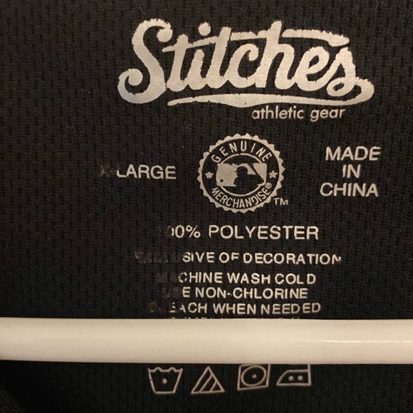 Stiches Boston Red Sox shamrock jersey style shirt. XL - Picture 3 of 4